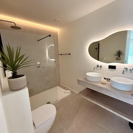 Semesterbostad Elegant Design Liselot Near The